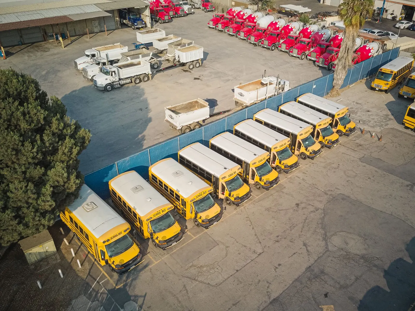 Commercial Fleet Centers shop using a modern, connected workflow