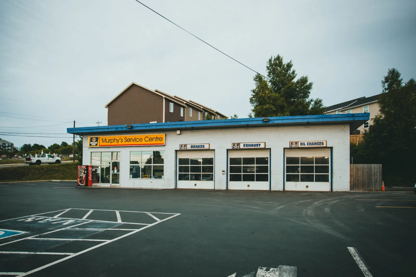 Independent Auto Repair shop using a modern, connected workflow